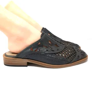 FREE PEOPLE Paramount Leather Mules Shoes Womens US 7.5 EU 38 Gray Laser Cut NEW