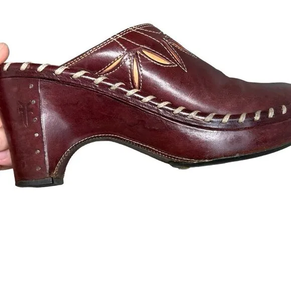 Frye Women’s Charlotte Mahogany Leather Laser Cut Out Heeled Mule Clogs Size 6 M