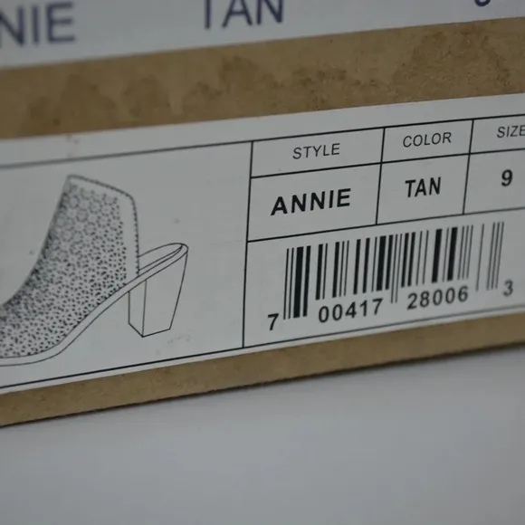 GENTLY USED  REBELS PERF SLIDE WITH BLOCK HEEL TAN SIZE 9