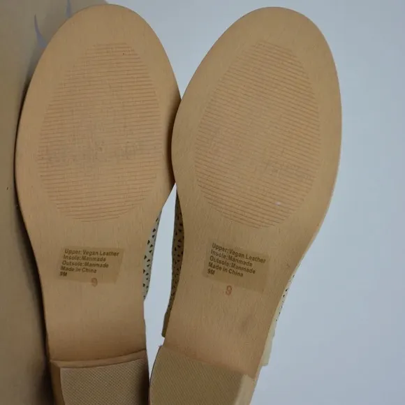 GENTLY USED  REBELS PERF SLIDE WITH BLOCK HEEL TAN SIZE 9
