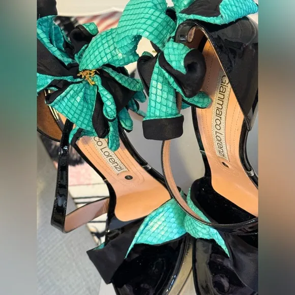 Gianmarco lorenzi Italy black and teal snake print fashion high heels