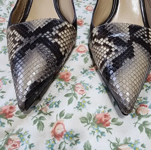 Giorgio Armani Snakeskin Pointed Toe Slingback Kitten Heels