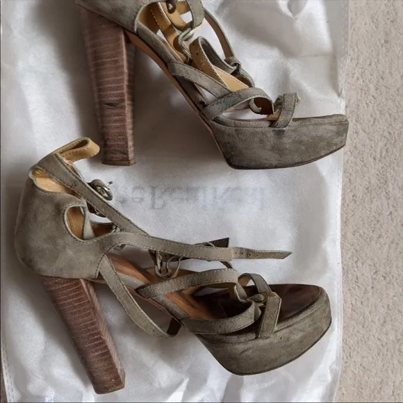 Giuseppe Zanotti Grey Suede And TanLeather Strappy Platform Sandals Size 9