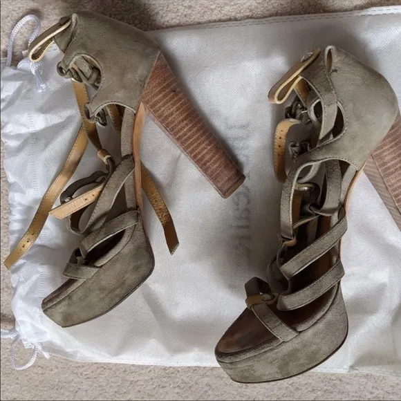Giuseppe Zanotti Grey Suede And TanLeather Strappy Platform Sandals Size 9