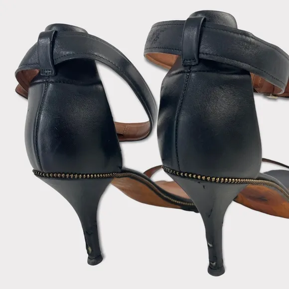 Givenchy Black‎ Zipper Trim Heels