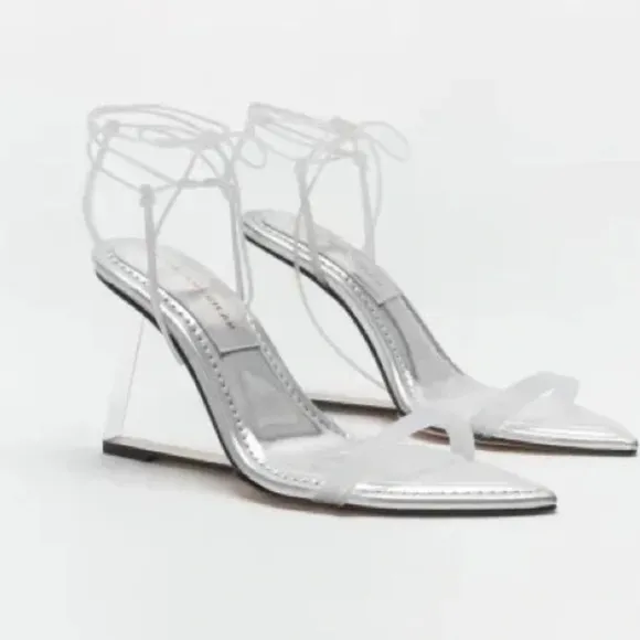GOOD AMERICAN WOMEN’S CINDER-F*CKING-RELLA WEDGE in SILVER