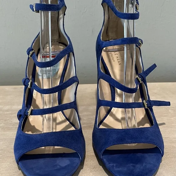Gorgeous Cole Haan Limo Cielo Strappy Blue Suede Cage Buckle Heels Size …