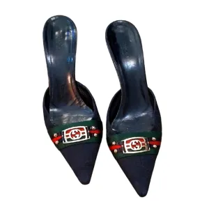 Gucci - Black Heels - Like New Condition - Size 9B - Pair #1