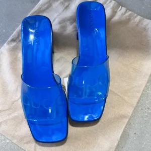 Gucci Blue Mules with Square Toe and Glossy Finish