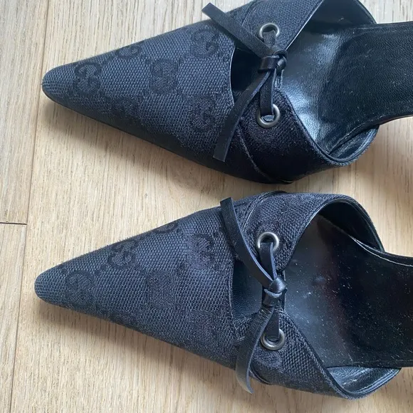 Gucci Monogram Black Mules with Bow Detail- size 7