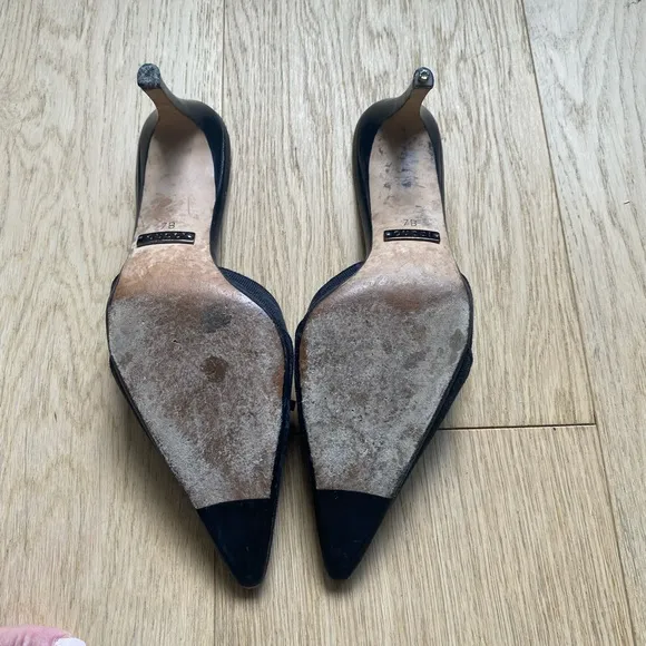Gucci Monogram Black Mules with Bow Detail- size 7