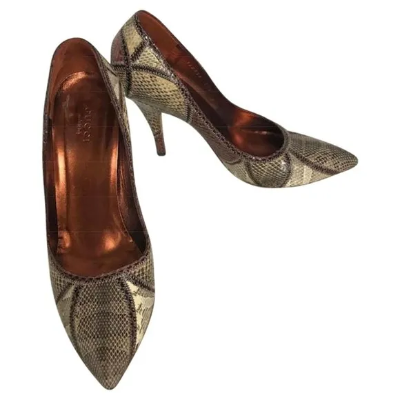 Gucci Snakeskin Leather Pointed-Toe Pumps 7.5 B