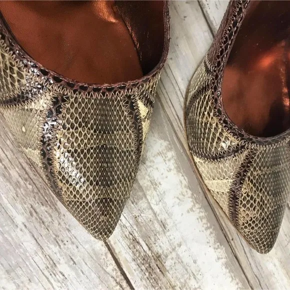 Gucci Snakeskin Leather Pointed-Toe Pumps 7.5 B