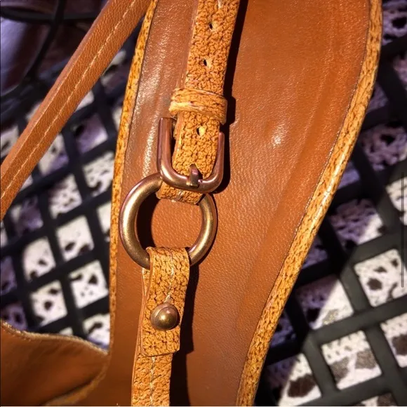 Gucci Tan and Brown Heels