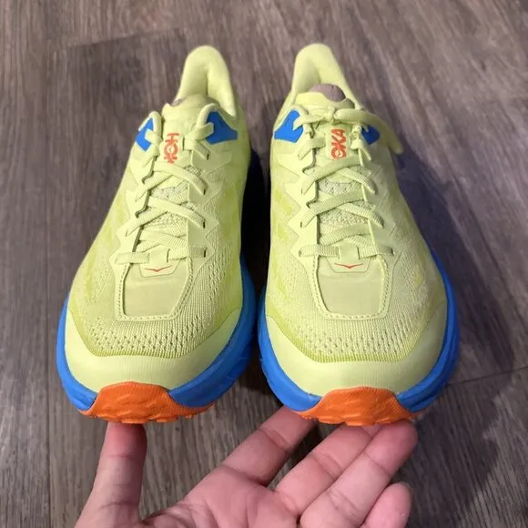 HOKA ONE ONE Speedgoat 5 Green Citrus 1123157-CGEP Trail Running Shoes 9 SAMPLE