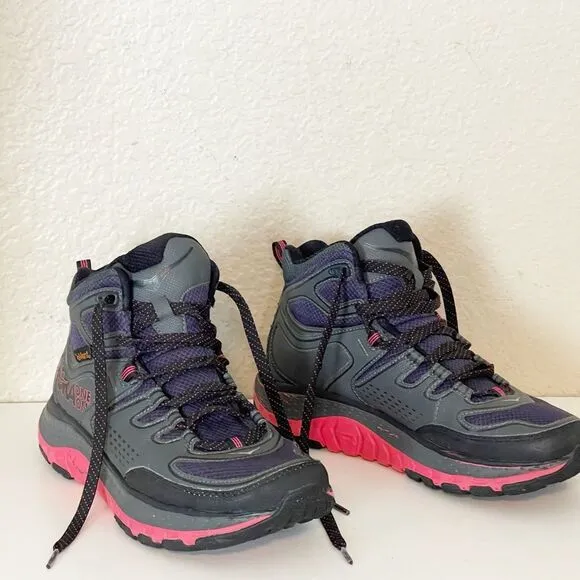 Hoka One One Tor Tech Hi Mid nightshade/Teaberry Women’s Hiking boots shoes