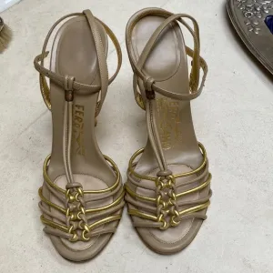 🏆❤️🎊HP LUXURY HP SHOES Ferragamo high heels🍾🎉🎈