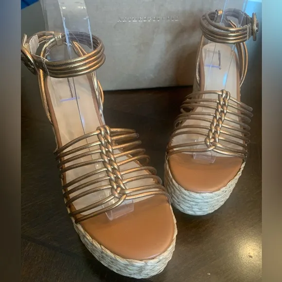 💫HP‼️💫 NIB ANTHROPOLOGIE Maeve Raffia Platform Heels in Bronze, Size 38 (US 7.5)