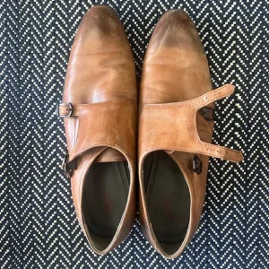 HUGO Brown Leather Oxfords Sleek Design