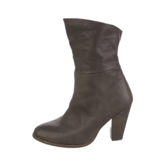 HUMANOID | Brown Leather Ankle Boots in Size EU 36