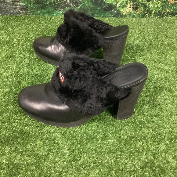 Hunter Bruson Black Shearling Heeled Clogs 9