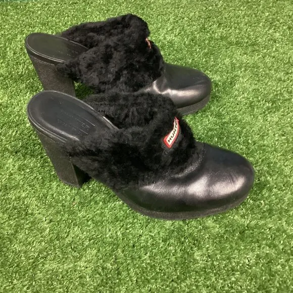 Hunter Bruson Black Shearling Heeled Clogs 9