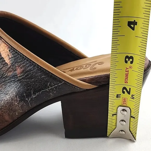 Icon Women's Leather Tan Wearable Art Western Horses Heeled Mules Shoes Size 7