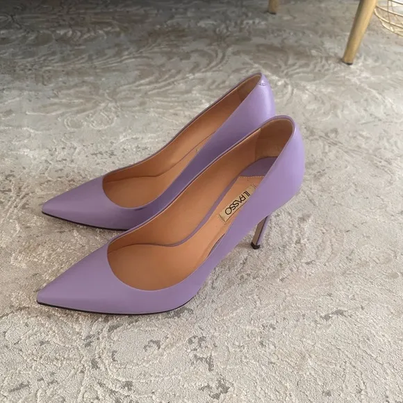 IL Passo Chic Lavender Stiletto Heels leather