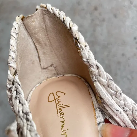 Imperfect strappy leather heels size 7M Guilhermina white snake skin peep toe