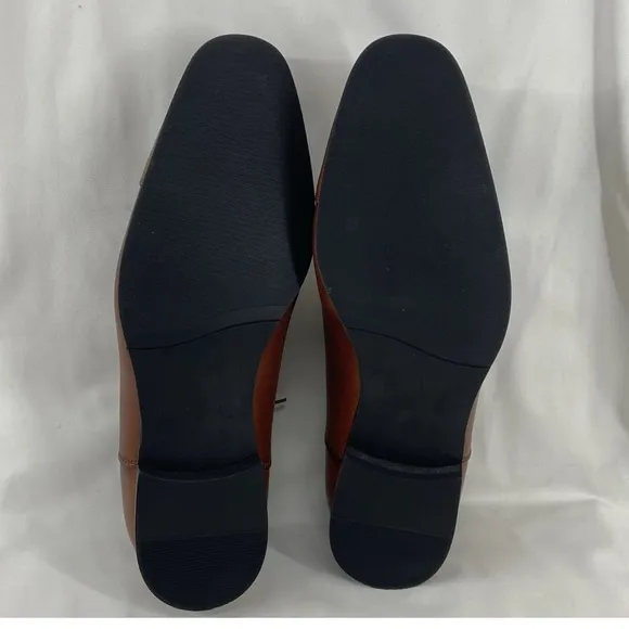 INC International Concepts Brown Oxford Shoes Cap-Toe Design