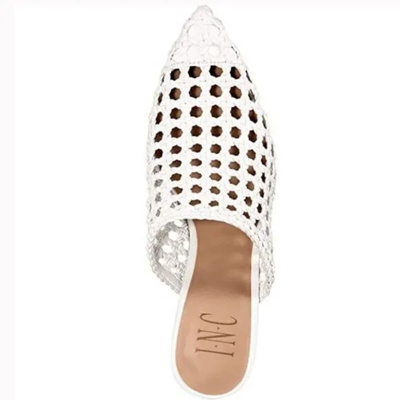 INC International Concepts White  Pointed Toe Mules Size 8 NWT