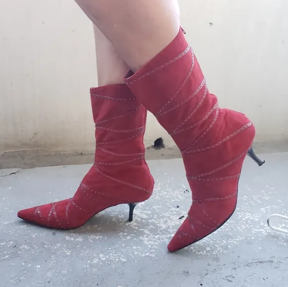 Isabella Fiore vtg 90s mid calf red suede pointed toe booties kitten heel bootie