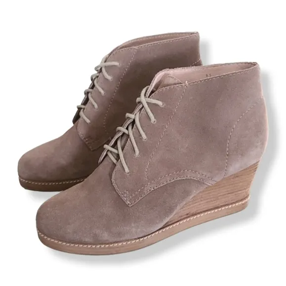 J. Jill Platform Chukka Wedge Boots 9.5 Ankle Booties Tan Suede Lace Up Oxfords