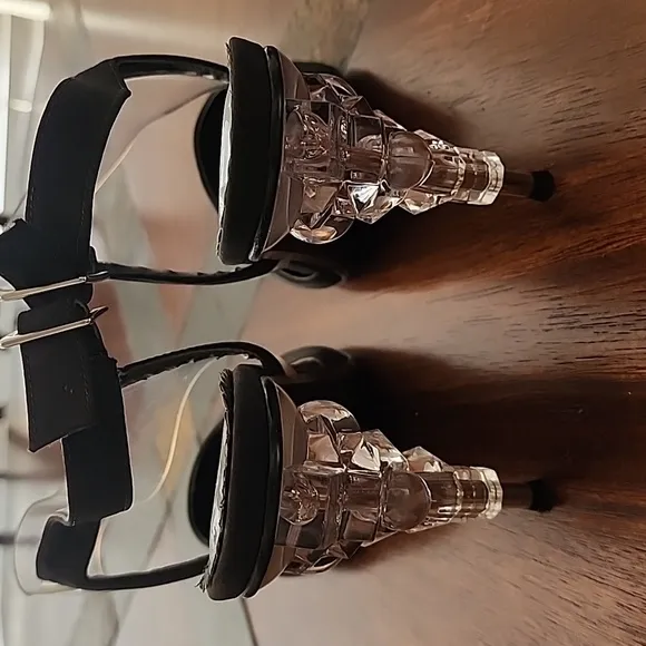 J. Renee FIIONA BLACK FAILLE/VINYL ANKLE STRAP HIGH HEELS W/ ICYCLE HEELS size11