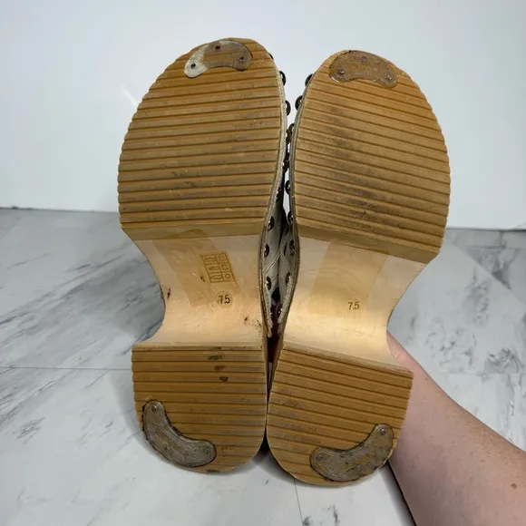 Jeffrey Campbell Ichlieb Tan Suede Heeled Clog 7 1/2