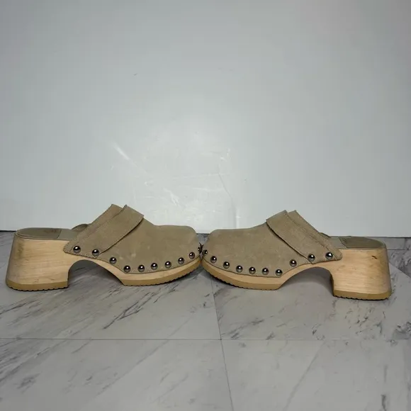Jeffrey Campbell Ichlieb Tan Suede Heeled Clog 7 1/2