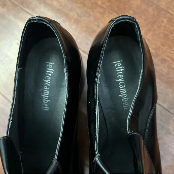 Jeffrey Campbell Wilhelm Box Silver Black Heeled Loafers, Pointed Toes, Size 8