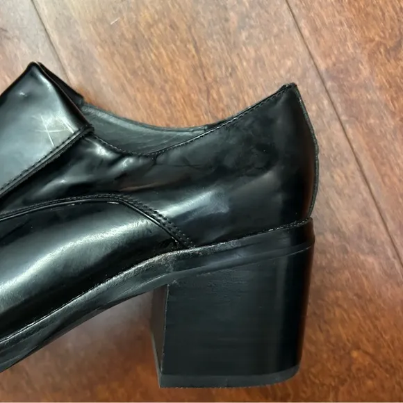 Jeffrey Campbell Wilhelm Box Silver Black Heeled Loafers, Pointed Toes, Size 8