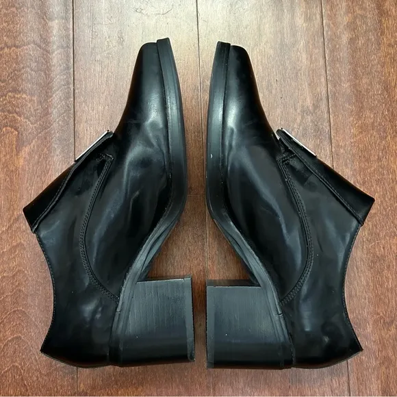 Jeffrey Campbell Wilhelm Box Silver Black Heeled Loafers, Pointed Toes, Size 8