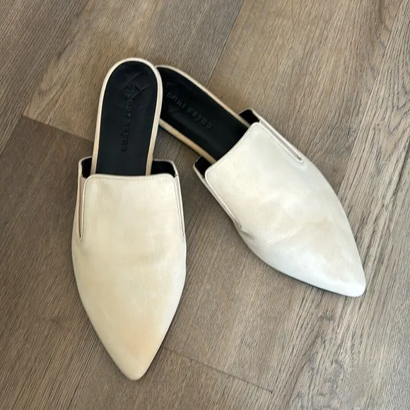 Jenni Kayne Oiled Mules Size 41 Cream Suede
