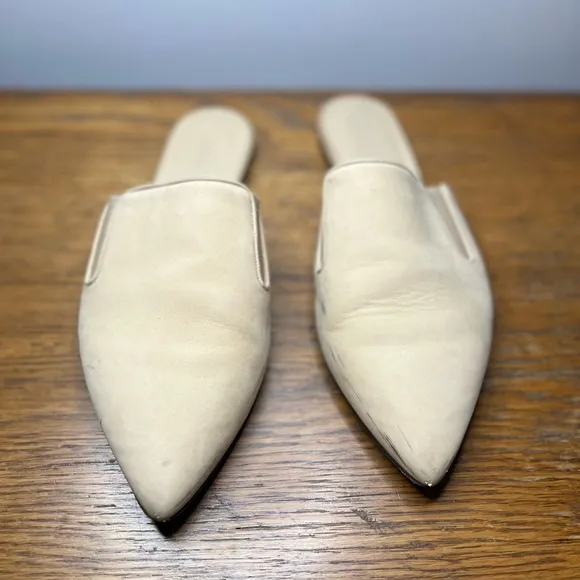 JENNI KAYNE Size 38.5 • Saddle Suede Pointed Toe Mules.