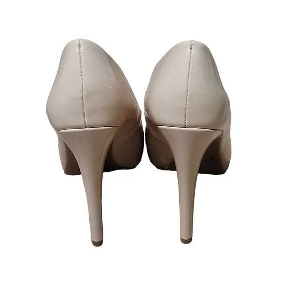 Jessica Simpson neutral heels