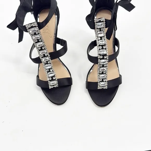 Jewel by Badgley Mischka Henderson Heels Black Satin size 5.5 Crystal Rhinestone