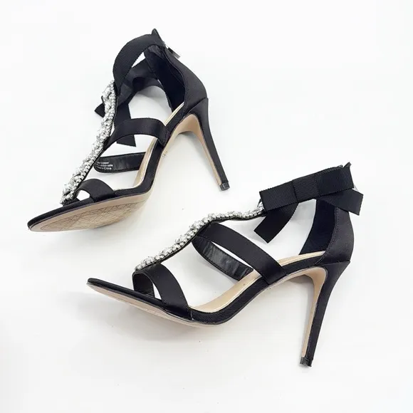 Jewel by Badgley Mischka Henderson Heels Black Satin size 5.5 Crystal Rhinestone