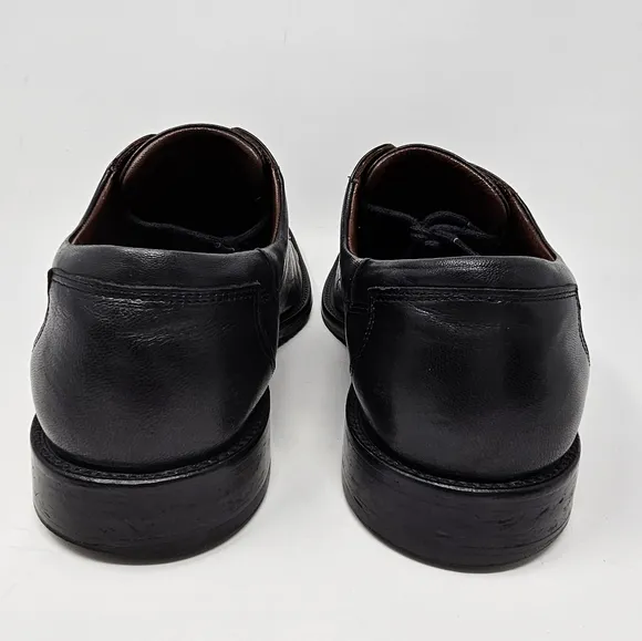 Johnston &amp; Murphy Dobson Black Leather Cap Toe Sheepskin Lining Mens Size US 11