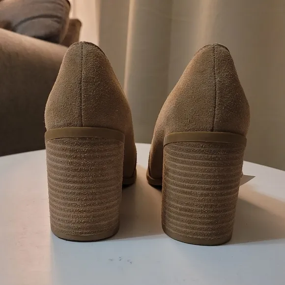 Joie Wevenly Suede Style Tan Nude Neutral Casual Block Heel Shoes Size 8