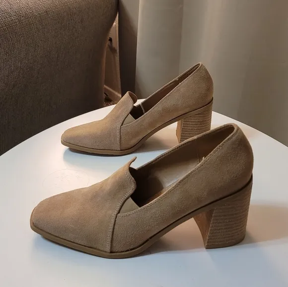 Joie Wevenly Suede Style Tan Nude Neutral Casual Block Heel Shoes Size 8