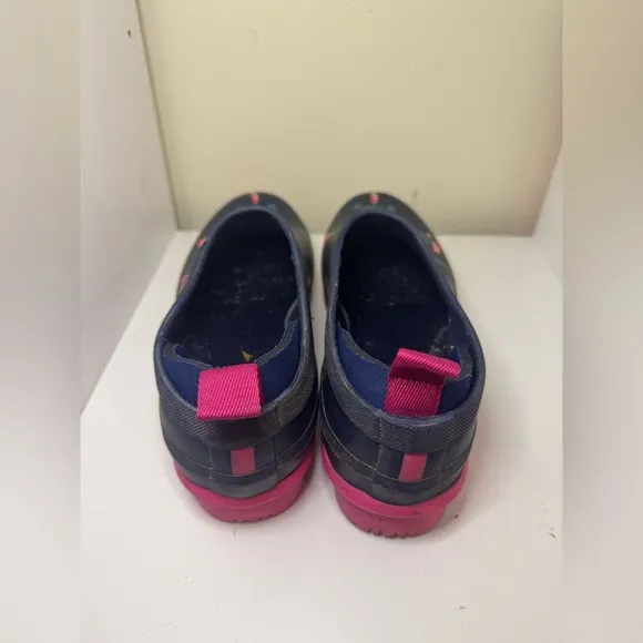 Joules Garden Clogs Women’s size 10 blue and pink vegetable pattern