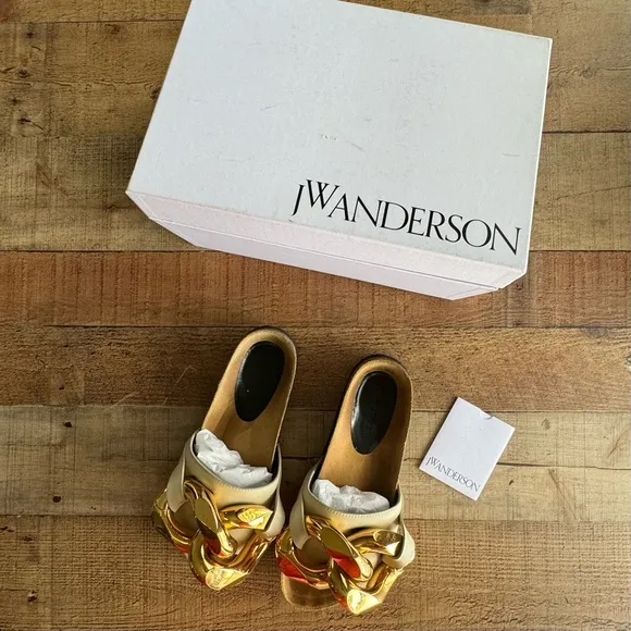 JW ANDERSON CHUNKY Gold Chain Leather Slides Beige Size 8