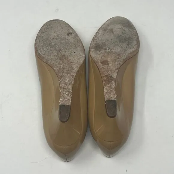 Kate Spade wedge shoes 7B almond toe taupe patent leather bow gold